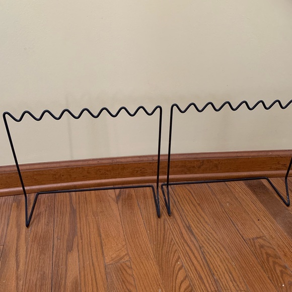 Slim profile necklace holder/ jewelry rack - Picture 4 of 4